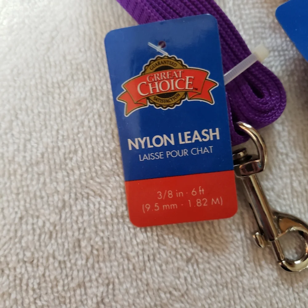 NWT Nylon Cat leashes 2